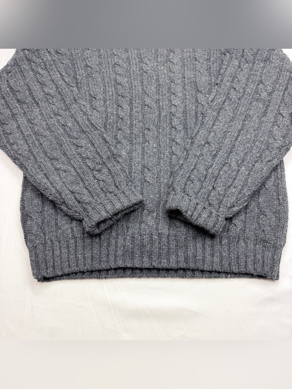 Men's Gray Cable 100% Wool Crewneck Sweater - Picture 3 of 8